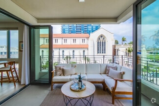 Building Photo - 2665 5th