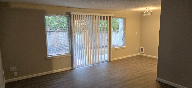 Photo - 23612 100th Ave SE (Kent, WA)