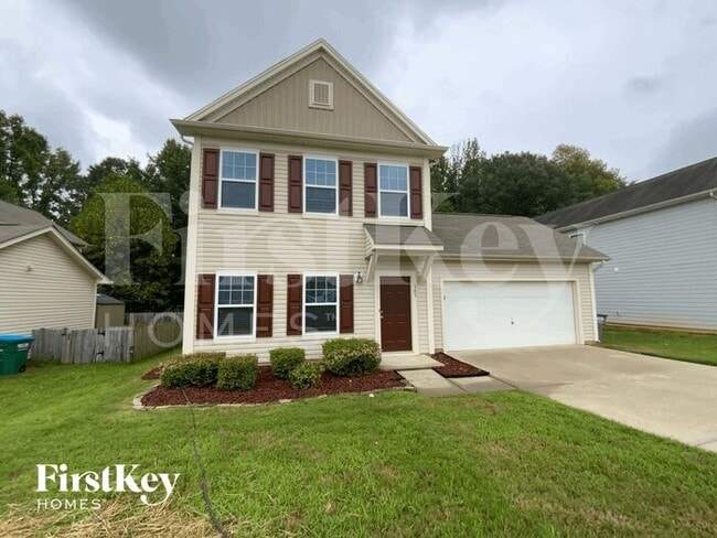 Building Photo - 303 Landis Oak Way