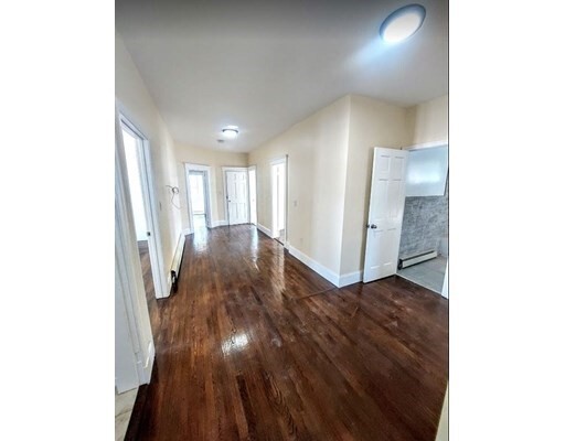 Foto del edificio - 947 Morton St