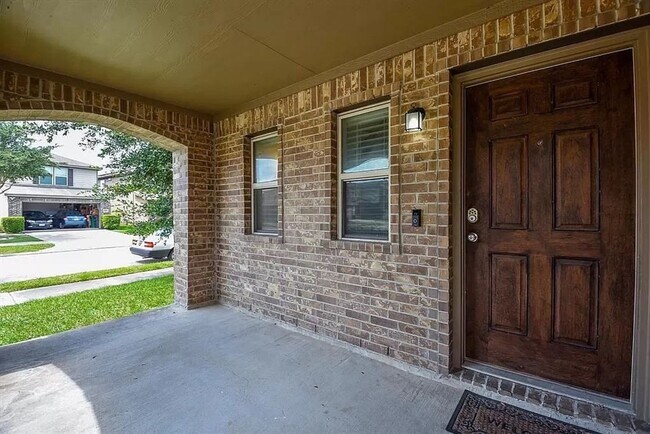 Building Photo - 12446 Skyview Manor Dr