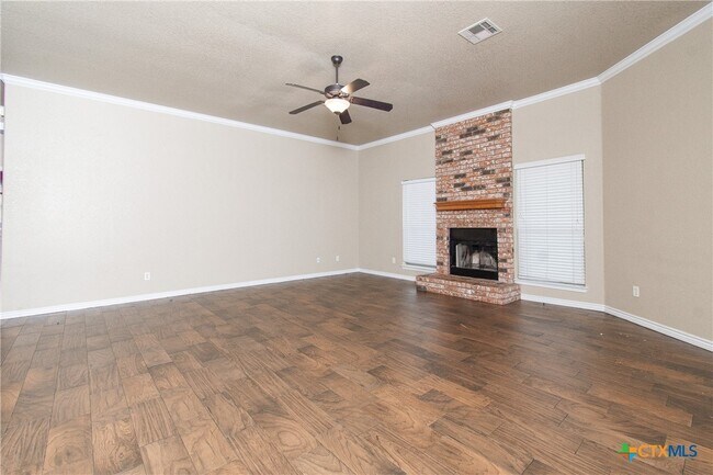 Building Photo - 4300 Lauren MacKenzie Dr