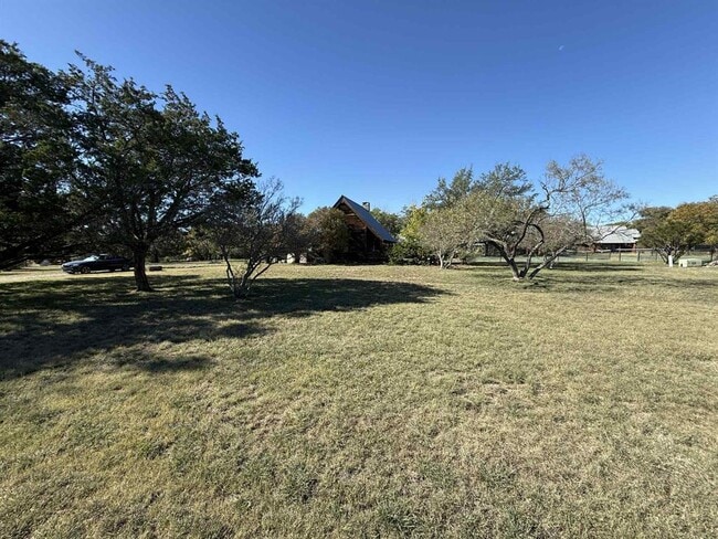 Building Photo - 206 Topspin Dr