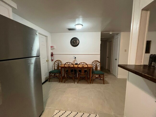 Foto del edificio - 6915 Dimarco Rd