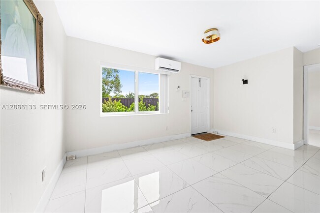 Foto del edificio - 612 NW 10th Terrace