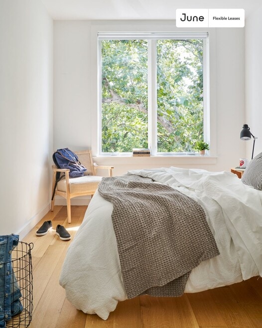 Building Photo - Charming ROOM at The Apollo House