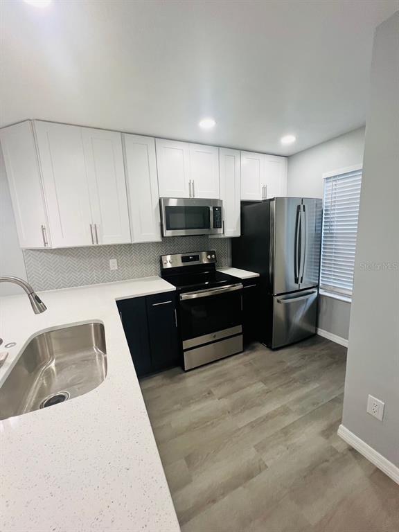 Foto del edificio - 2121 Whitewood Ct