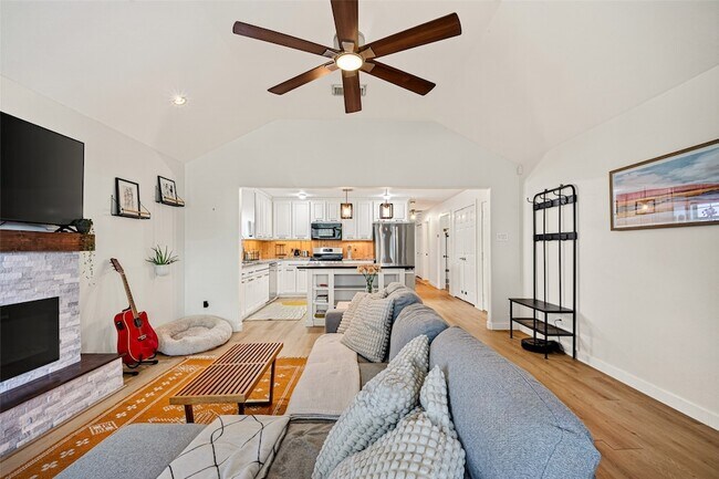Foto del edificio - 1314 E 34th St