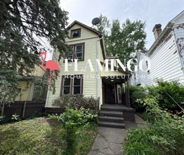 Building Photo - 20 Lucerne Ave