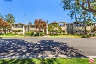 Building Photo - 13214 Fiji Way