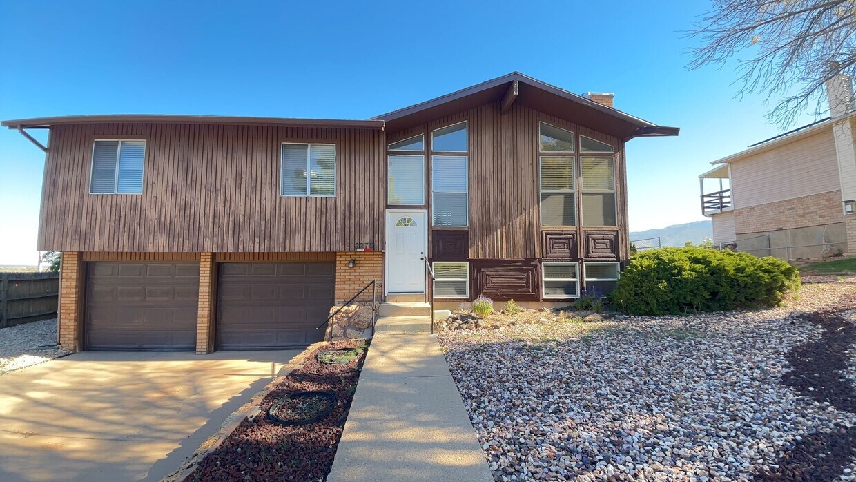 Foto principal - Updated 3 Bedroom in Cedar City!