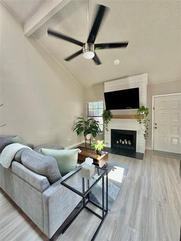 Building Photo - 2412 Chapel Hill Ln