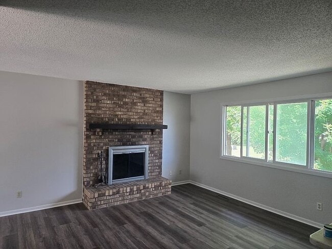 Building Photo - 1259 Dunberry Ln
