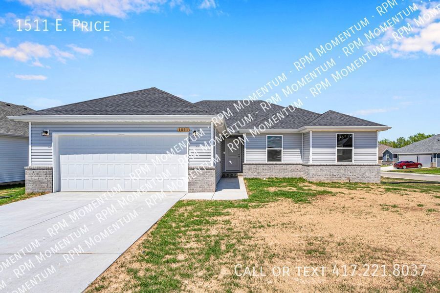 Primary Photo - 1511 Price