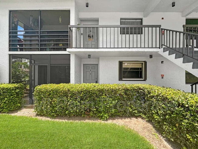 Building Photo - 1291 SE Parkview Pl