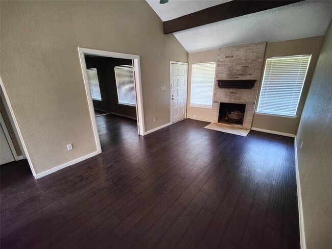 Foto del edificio - 10340 Cook Rd