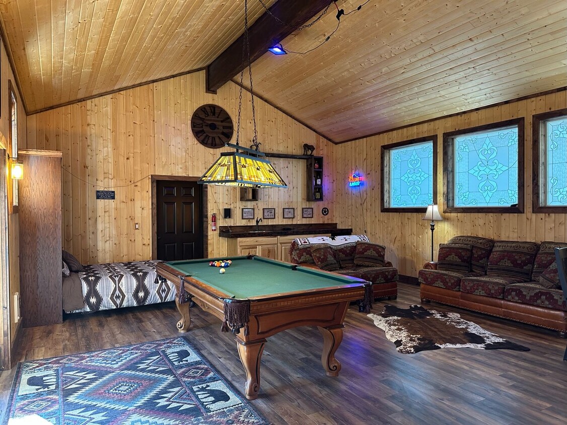 Foto principal - Studio Apartment in Deschutes River Woods