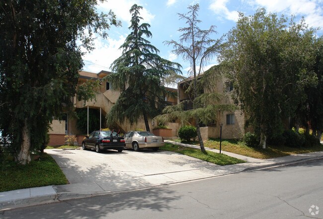 Foto del edificio - 3508 College Ave