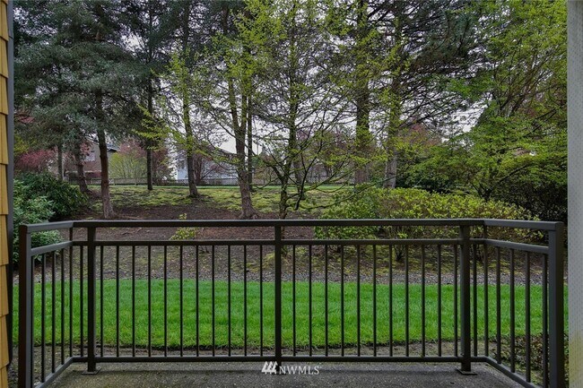 Building Photo - 12642 100th Ln NE