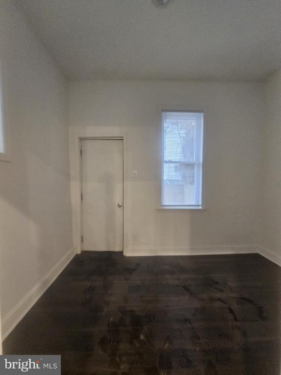 Building Photo - 423 N 52nd St