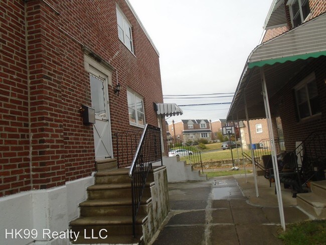 Building Photo - 3030 Ryan Ave