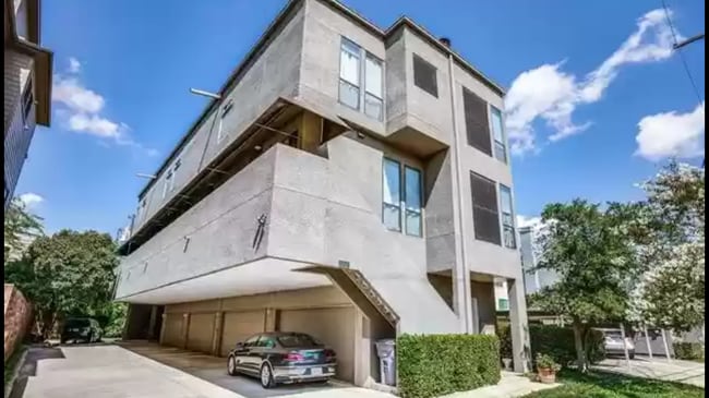 Building Photo - 3907 Throckmorton St