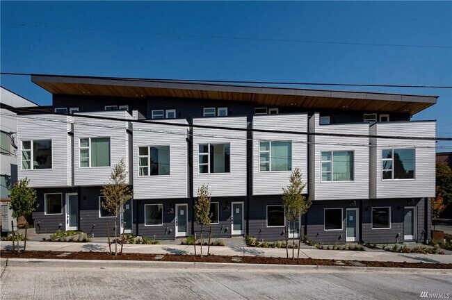 Building Photo - 6310 26th Ave NW