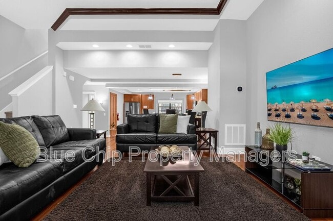 Building Photo - 14518 Damai Ln