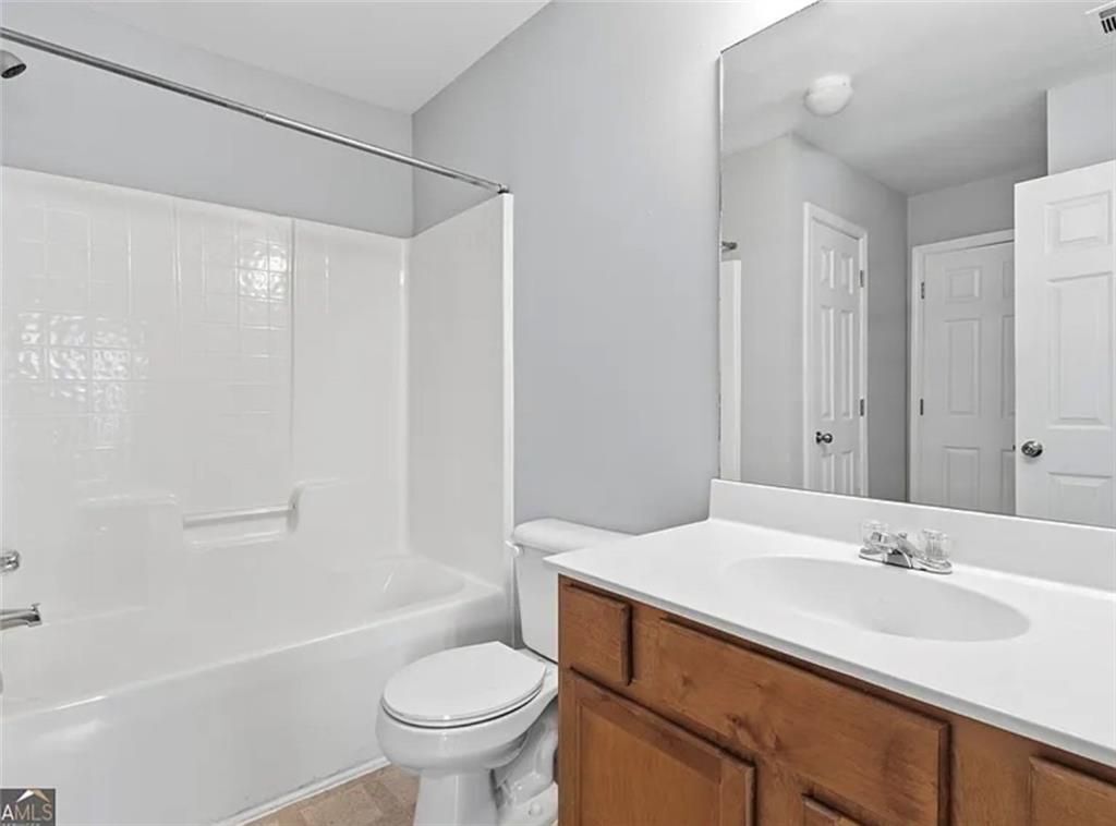 Foto del edificio - 585 McWilliams Rd SE