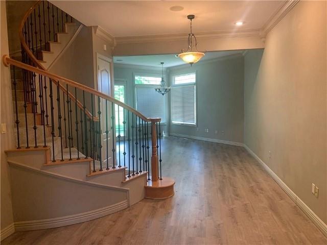 Foto del edificio - 2509 S Everest Ave