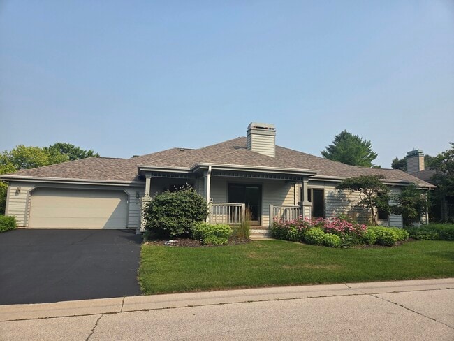 Building Photo - 1078B Creeks Cross Rd