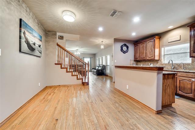 Foto del edificio - 1413 Snowberry Dr