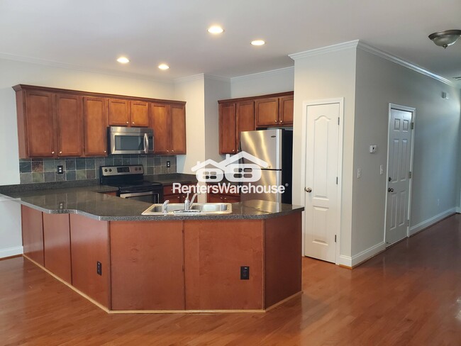 Foto del edificio - 262 Derby Ct