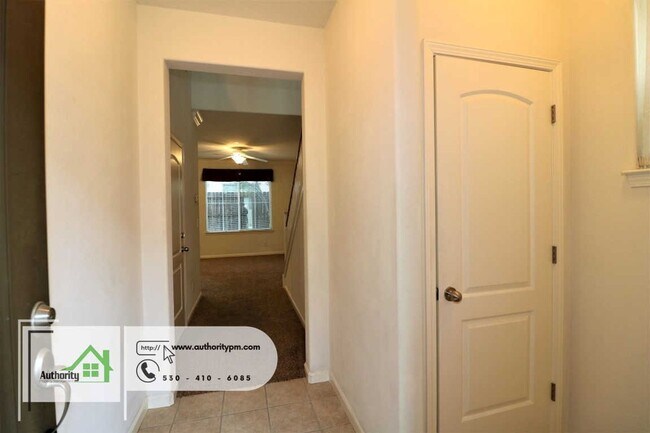 Foto del edificio - 2326 Shining Star Way, 2 Minutes to Hwy 44...