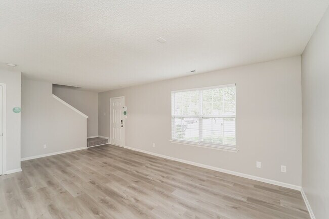 Building Photo - 12239 Stewarts Crossing Dr