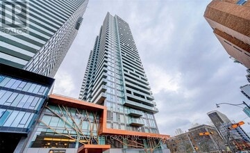 Building Photo - 50 Wellesley St E