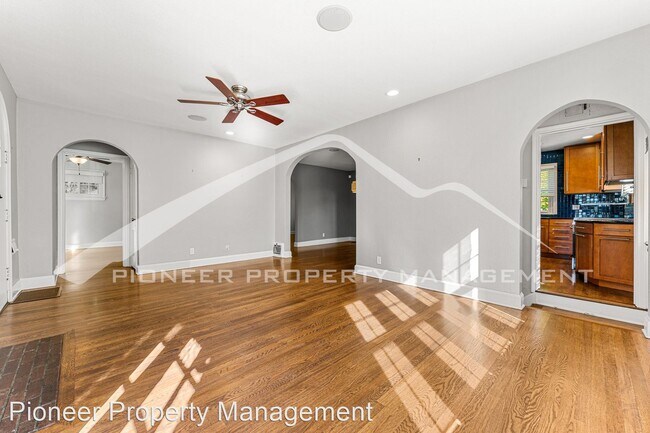 Building Photo - 3 br, 2 bath House - 2612 Elizabeth St