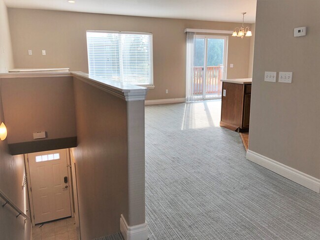 Living Area - 256 E 56th Ave