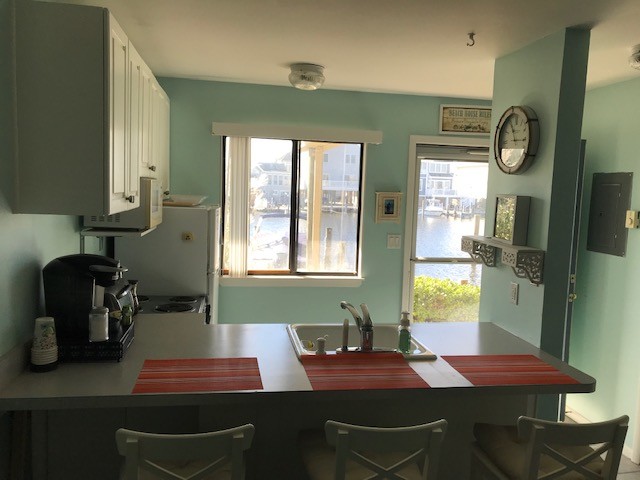 Kitchen w/ water views - 1919 Bay Blvd