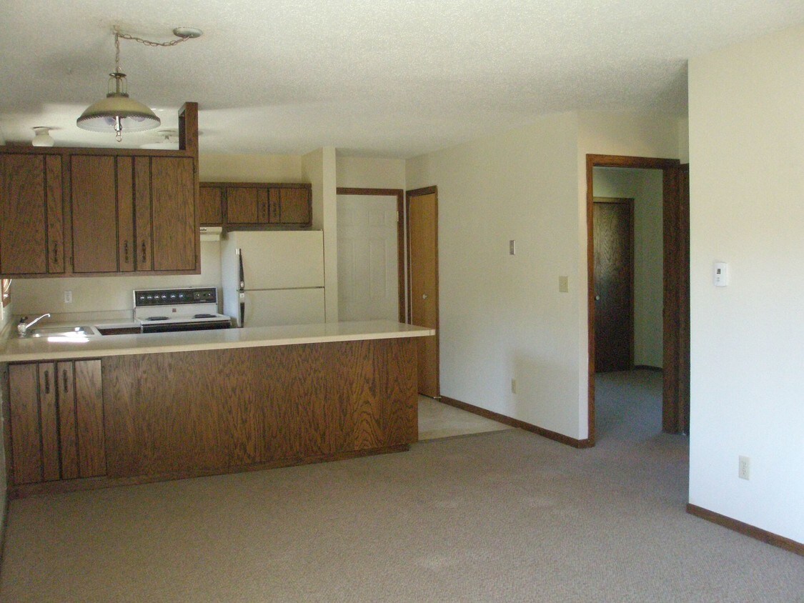 Foto principal - 5822 Laverne Cir N