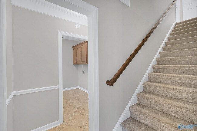 Foto del edificio - 102 Shadow Ridge Dr