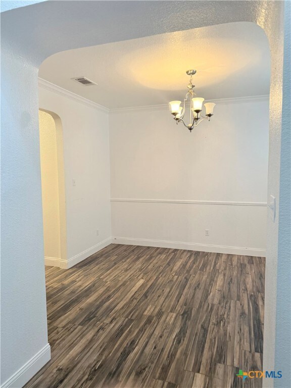 Foto del edificio - 311 Crowfoot Dr