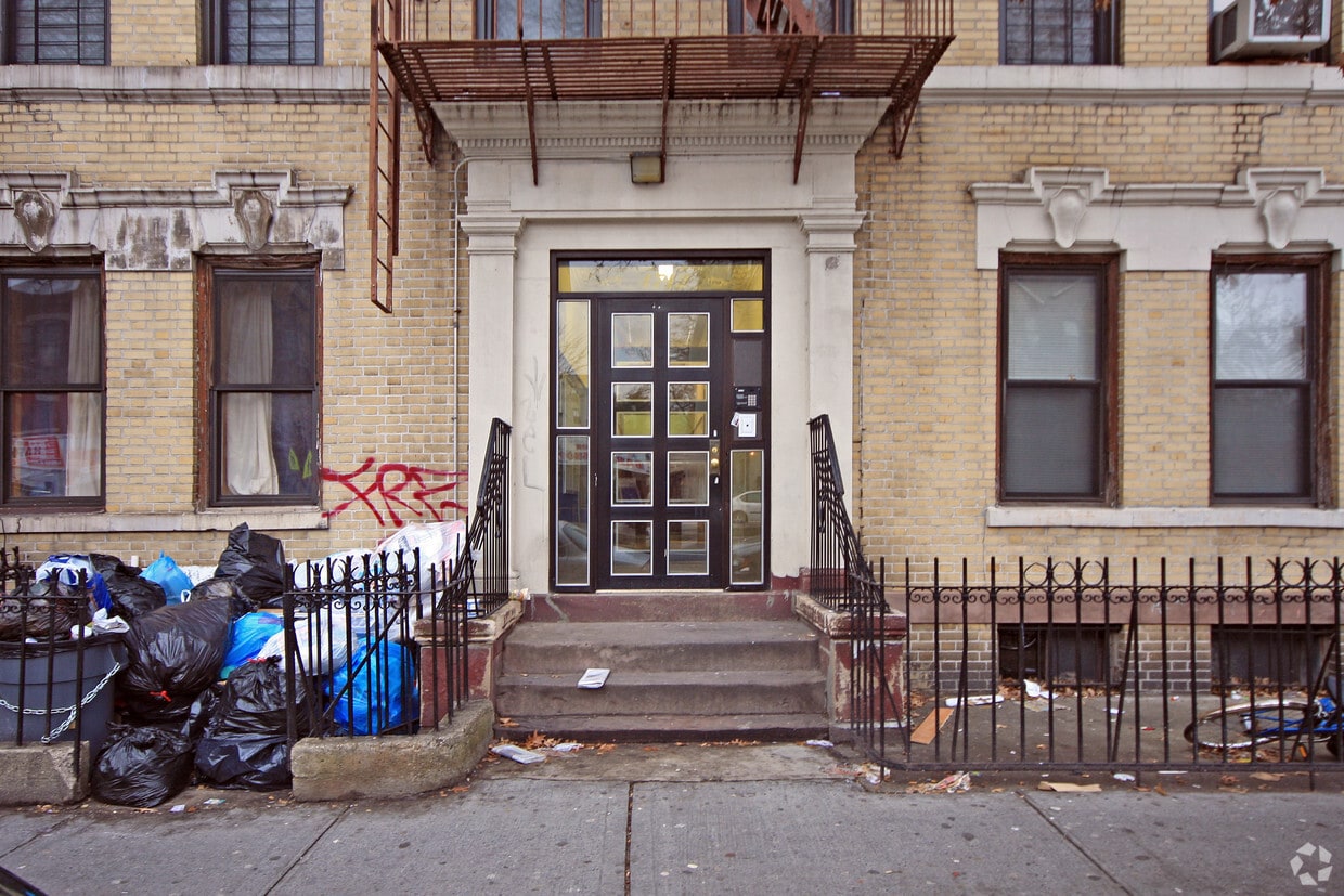Building Photo - 4710 4th Ave