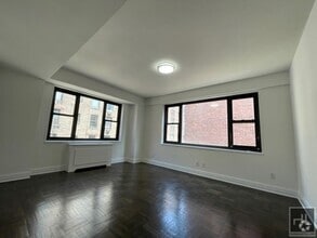 Building Photo - EAST 56 STREET