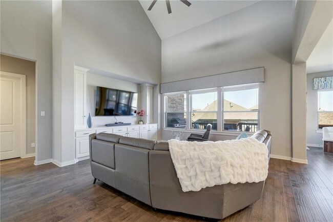 Foto del edificio - 104 Garner Park Cove