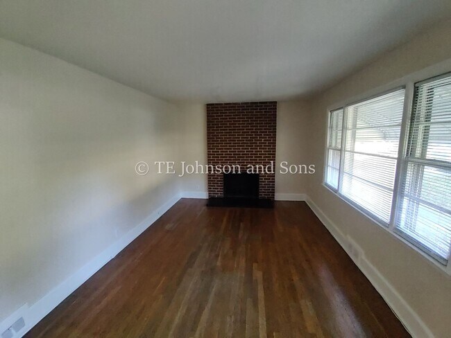 Building Photo - 3933 Waddill Street