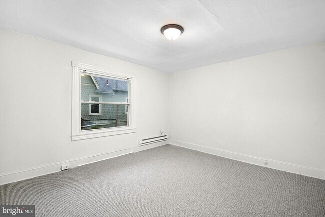 Foto del edificio - 126 N Wycombe Ave