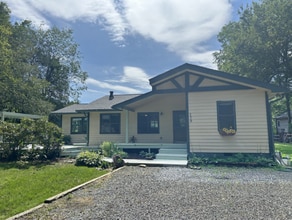 Building Photo - 170 Nestle Rd