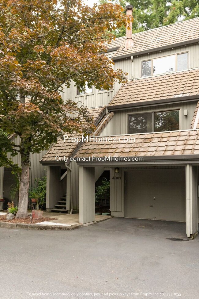 Foto del edificio - Spacious Two Bedroom Condo In Mountain Park!