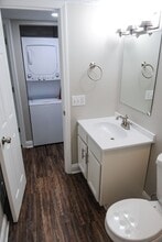 Interior Photo - Landing at Tates Creek